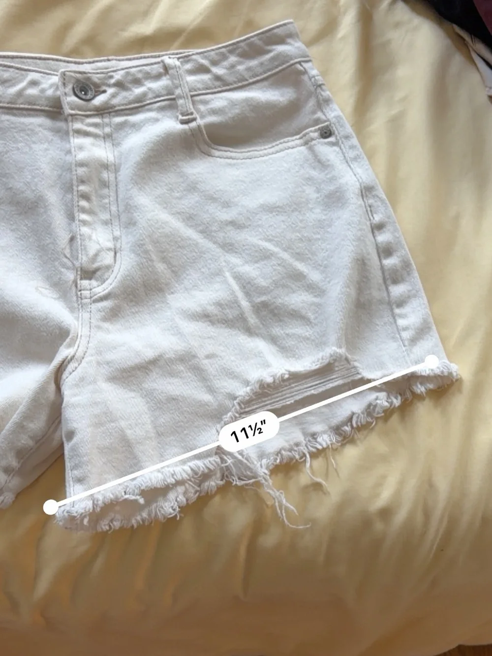 White High-Rise Frayed Hem Denim Shorts